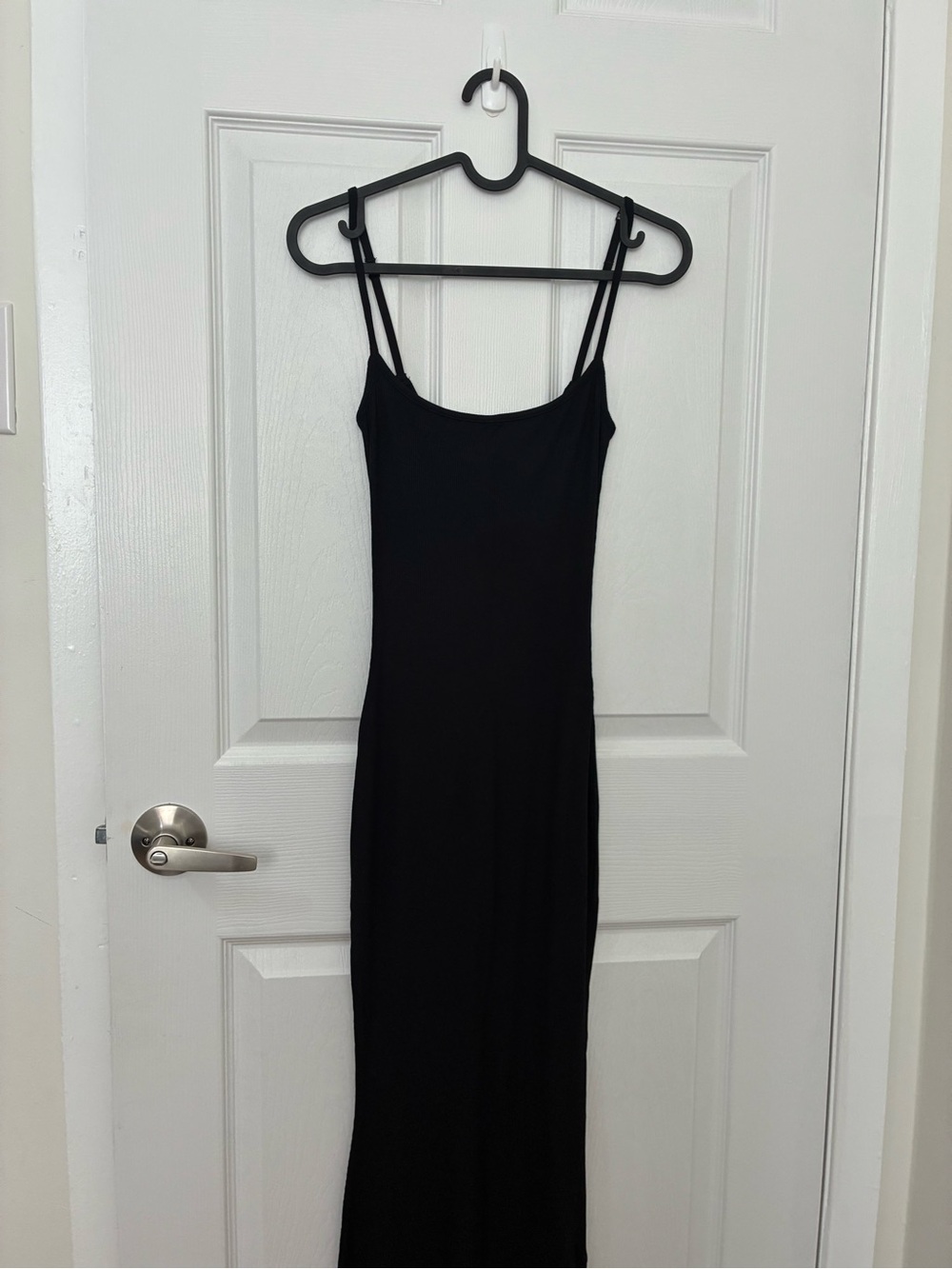 Skims Ribbed Maxi Dress - Picture 9 of 13